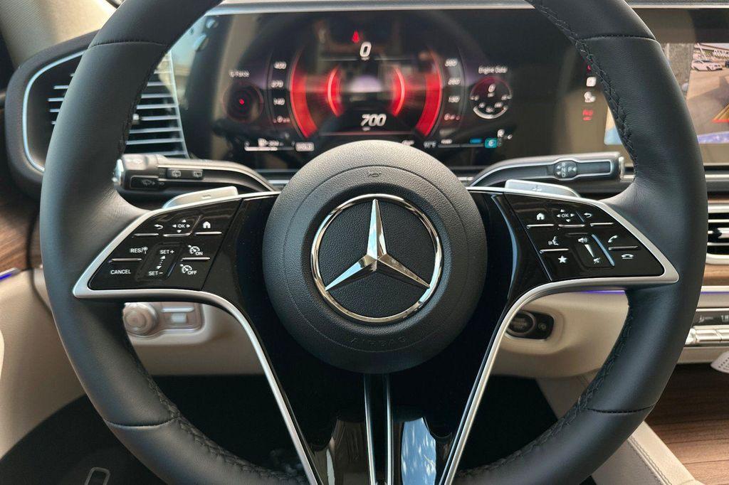 new 2026 Mercedes-Benz GLE 450 car, priced at $83,825