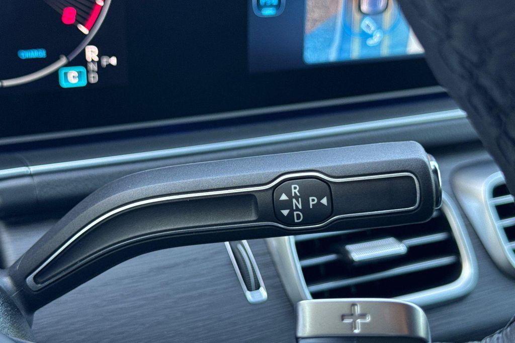 new 2026 Mercedes-Benz GLS 580 car, priced at $122,330