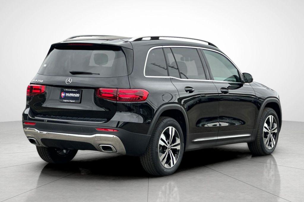 new 2025 Mercedes-Benz GLB 250 car, priced at $37,868