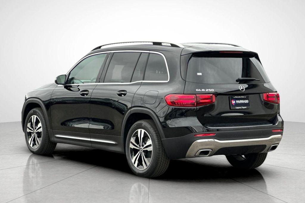 new 2025 Mercedes-Benz GLB 250 car, priced at $37,868