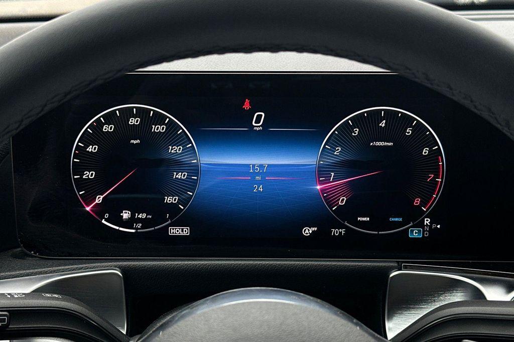 new 2025 Mercedes-Benz GLB 250 car, priced at $37,868