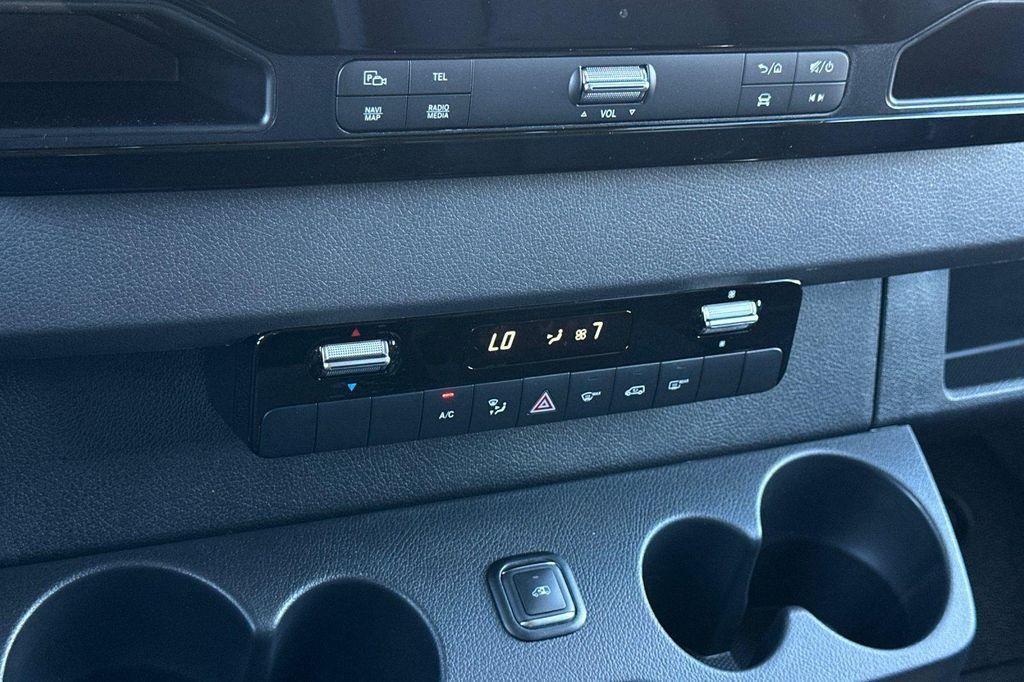 new 2025 Mercedes-Benz Sprinter 2500 car, priced at $75,647