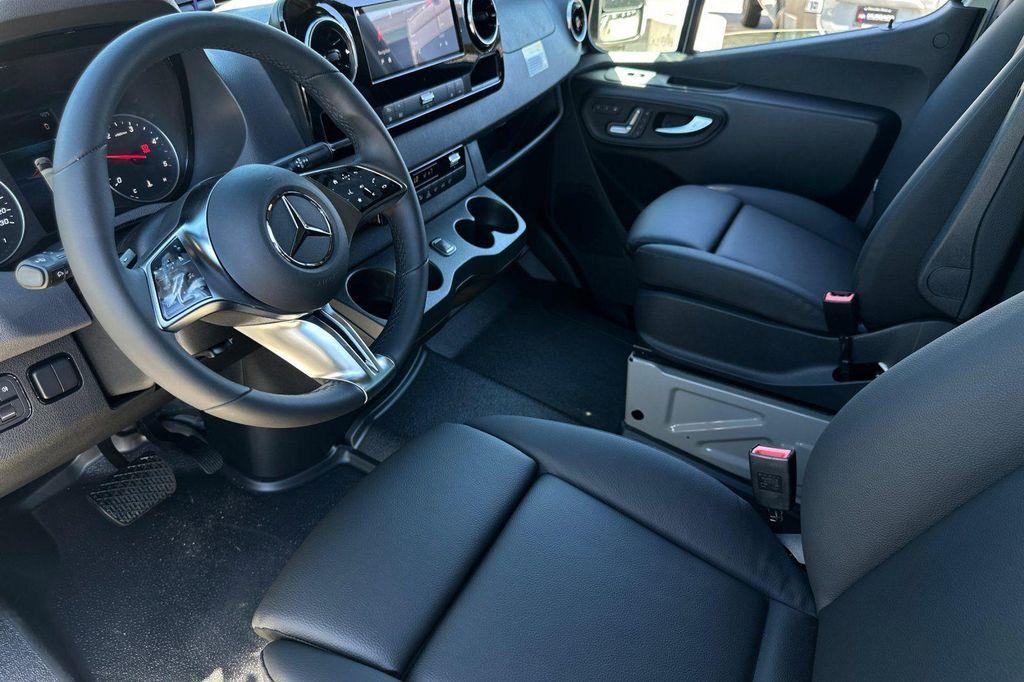 new 2025 Mercedes-Benz Sprinter 2500 car, priced at $75,647