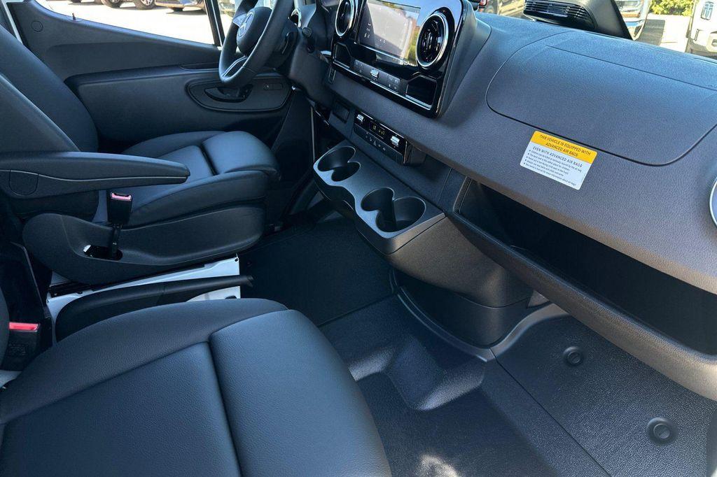 new 2025 Mercedes-Benz Sprinter 2500 car, priced at $65,713