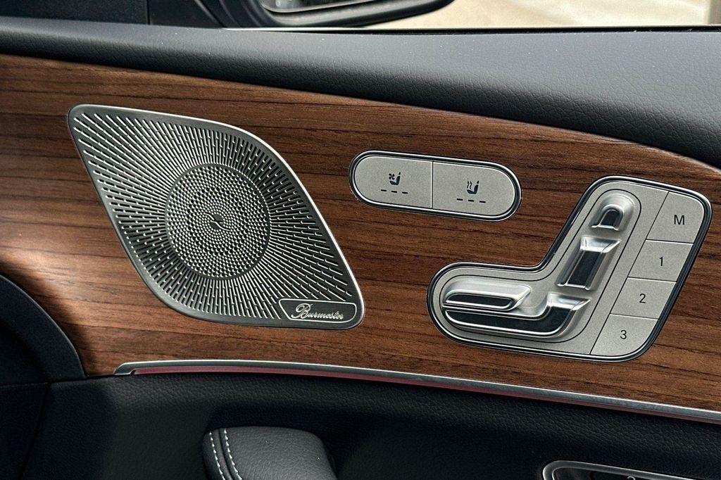 new 2025 Mercedes-Benz GLS 450 car, priced at $85,017