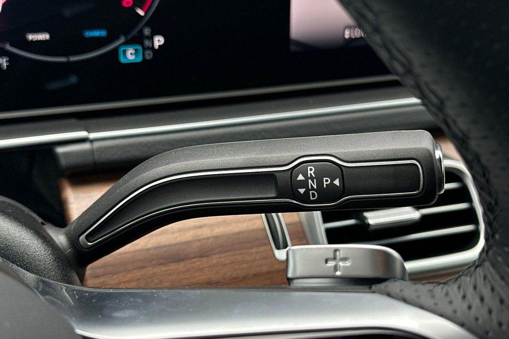 new 2025 Mercedes-Benz GLS 450 car, priced at $85,017