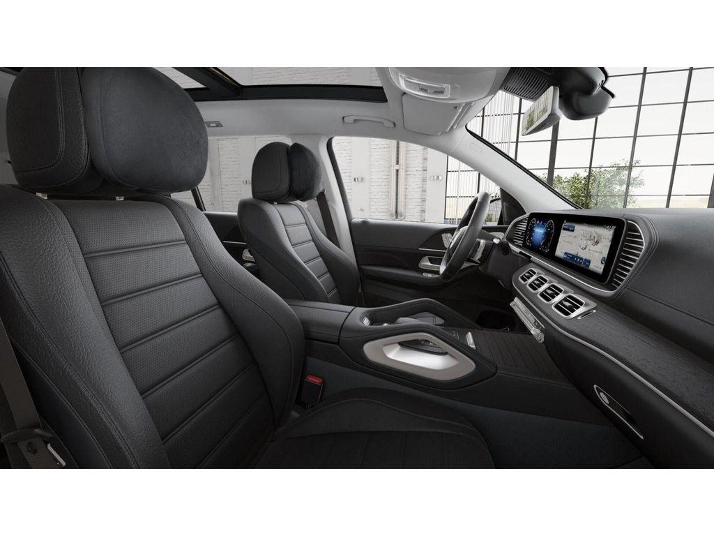 new 2025 Mercedes-Benz GLS 450 car, priced at $102,550