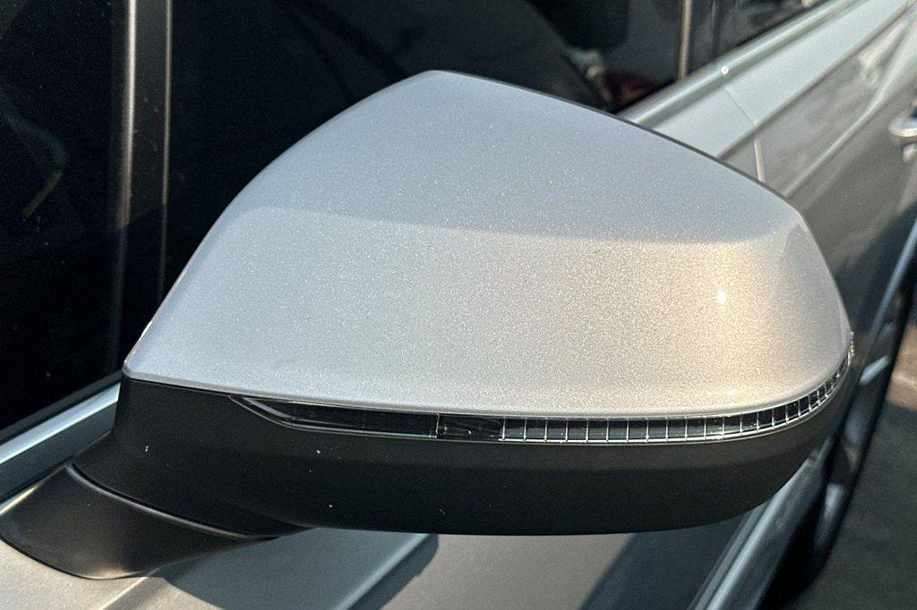 used 2022 Audi Q7 car, priced at $38,500