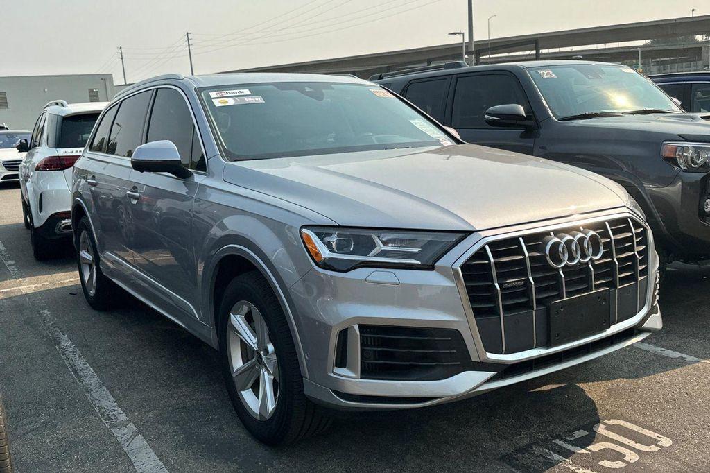 used 2022 Audi Q7 car, priced at $38,500