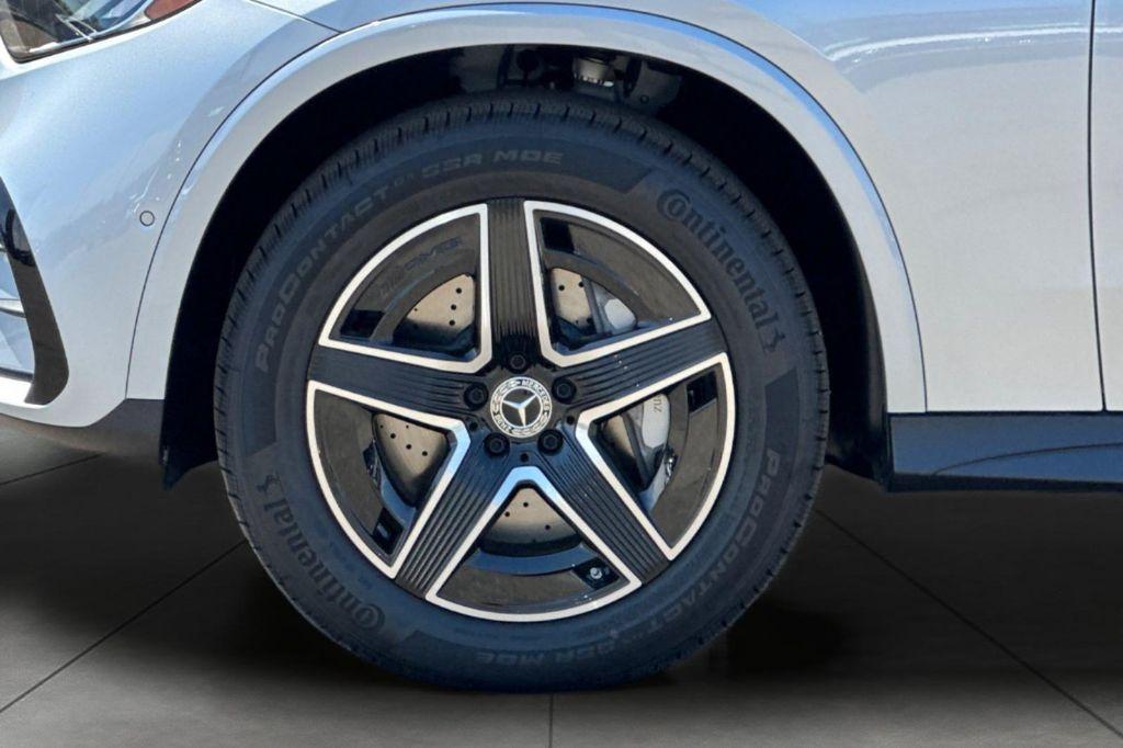 new 2025 Mercedes-Benz GLC 350e car, priced at $65,500