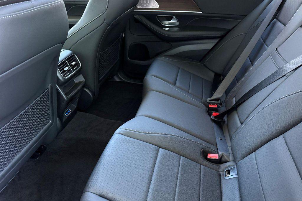 new 2025 Mercedes-Benz GLE 350 car, priced at $68,795