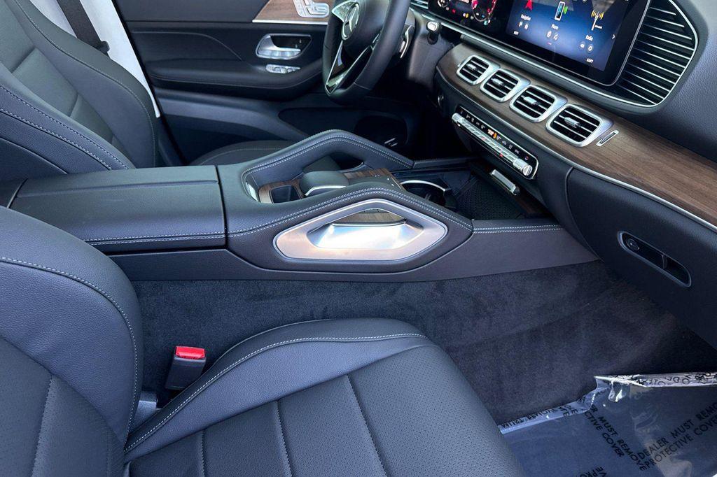 new 2025 Mercedes-Benz GLE 350 car, priced at $68,795