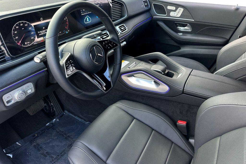 new 2026 Mercedes-Benz GLE 450 car, priced at $79,615