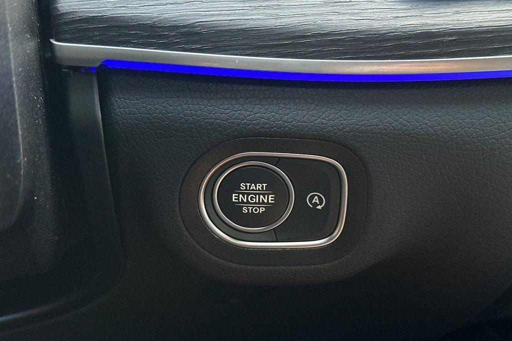 new 2026 Mercedes-Benz GLE 450 car, priced at $79,615