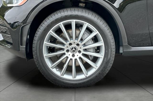 used 2021 Mercedes-Benz GLC 300 car, priced at $40,750