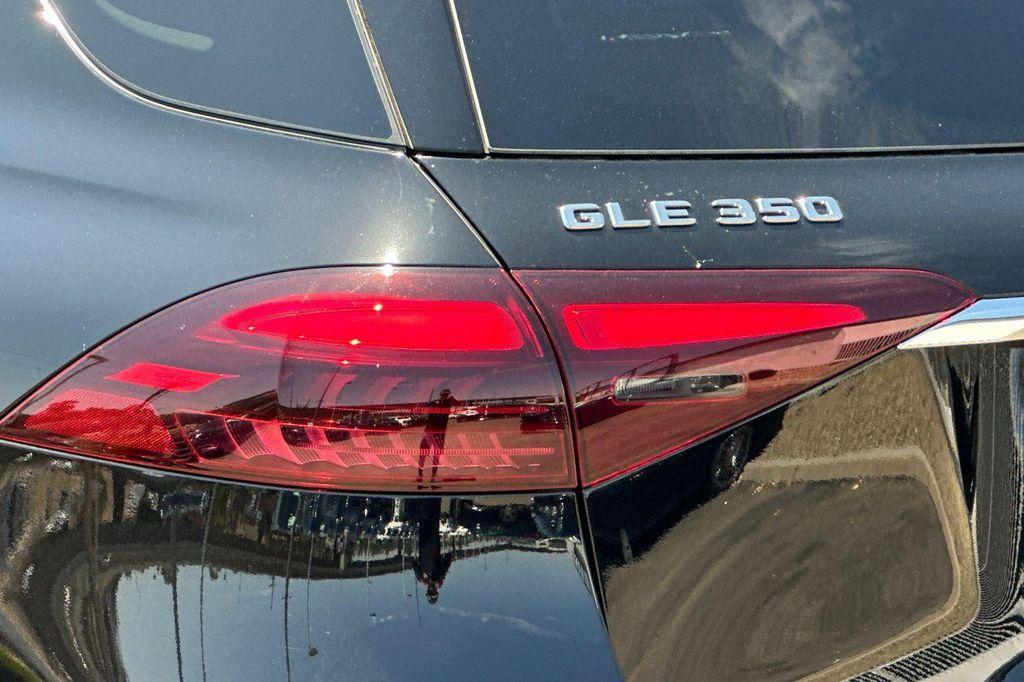 new 2025 Mercedes-Benz GLE 350 car, priced at $71,530