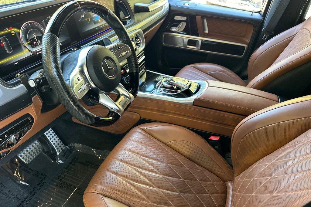 used 2022 Mercedes-Benz AMG G 63 car, priced at $165,000