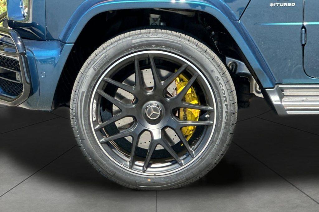used 2022 Mercedes-Benz AMG G 63 car, priced at $165,000