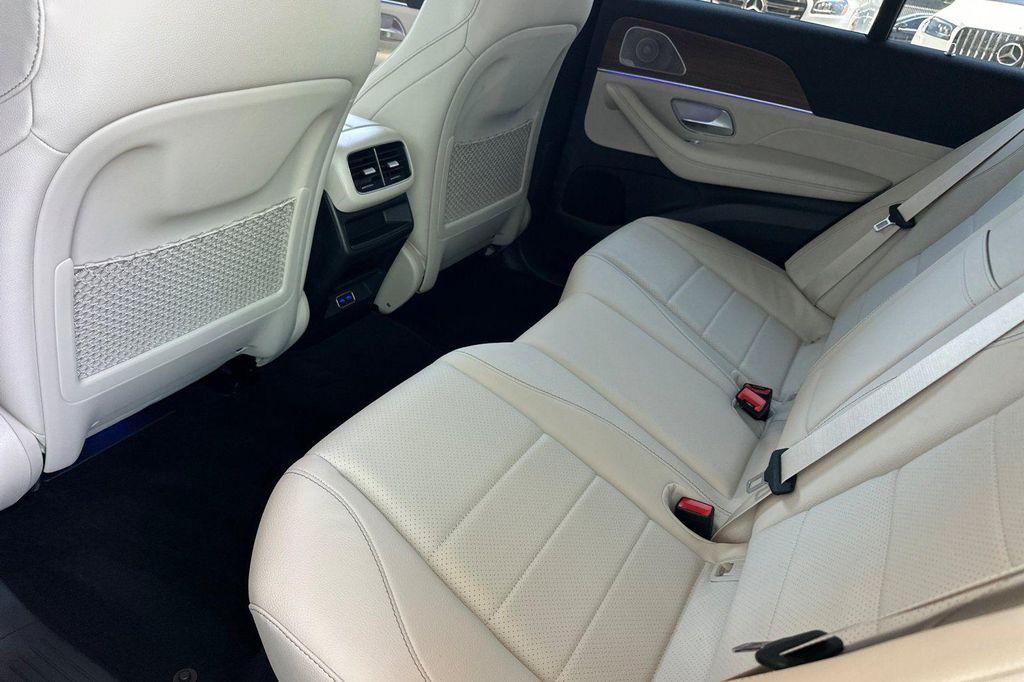 new 2025 Mercedes-Benz GLE 350 car, priced at $71,330