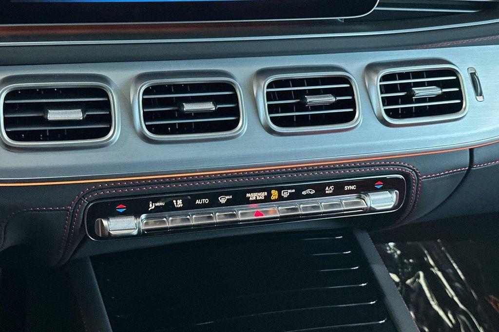 new 2025 Mercedes-Benz AMG GLE 63 car, priced at $135,065