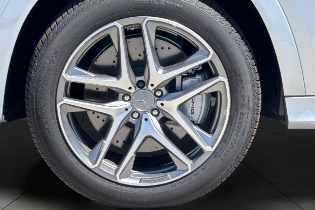 new 2025 Mercedes-Benz AMG GLE 53 car, priced at $92,820