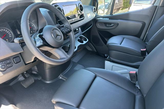 new 2025 Mercedes-Benz Sprinter 2500 car, priced at $76,439