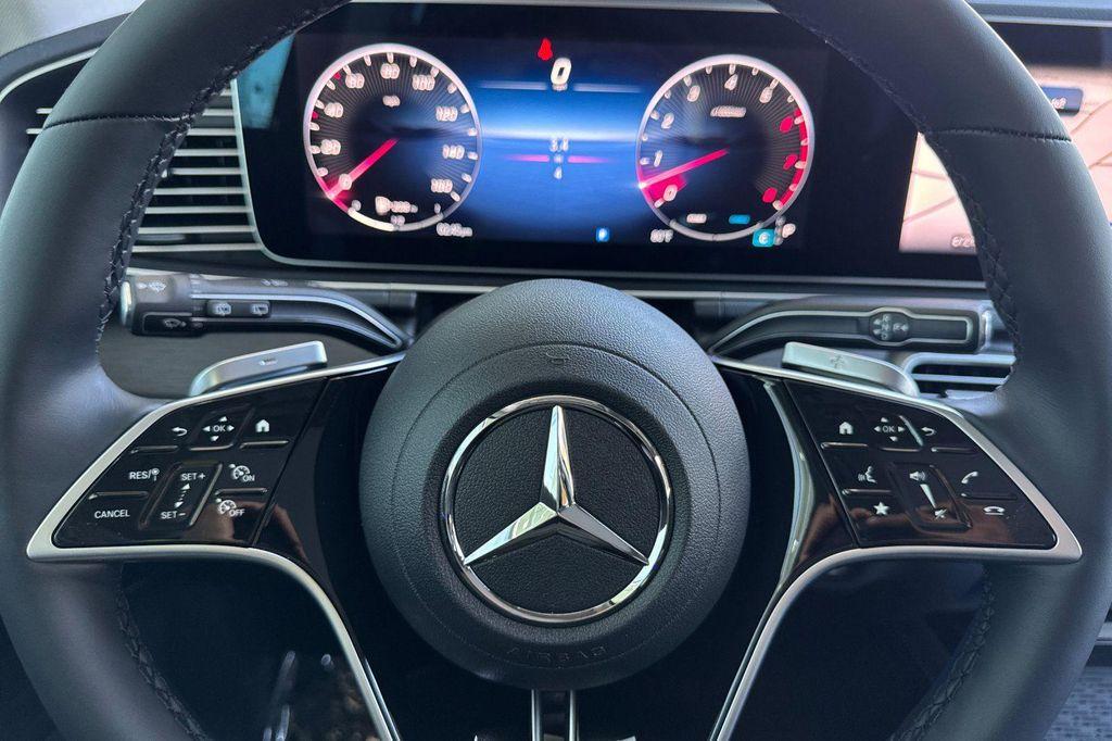 new 2026 Mercedes-Benz GLE 450 car, priced at $77,285