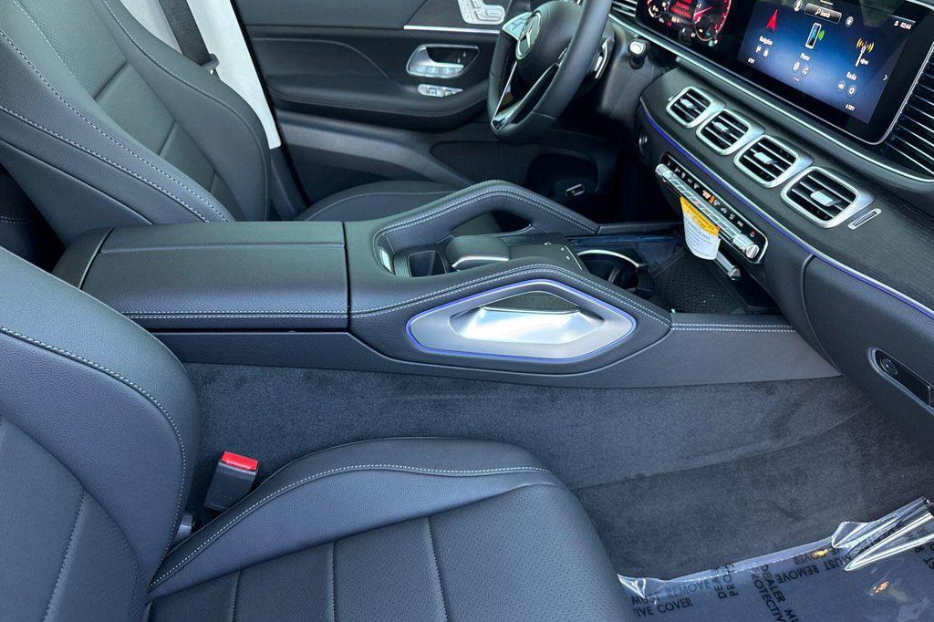 new 2026 Mercedes-Benz GLE 450 car, priced at $77,285