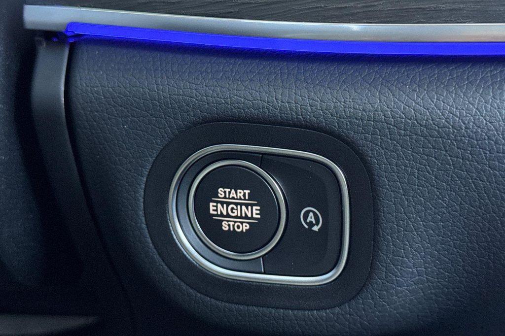 new 2026 Mercedes-Benz GLE 450 car, priced at $77,285