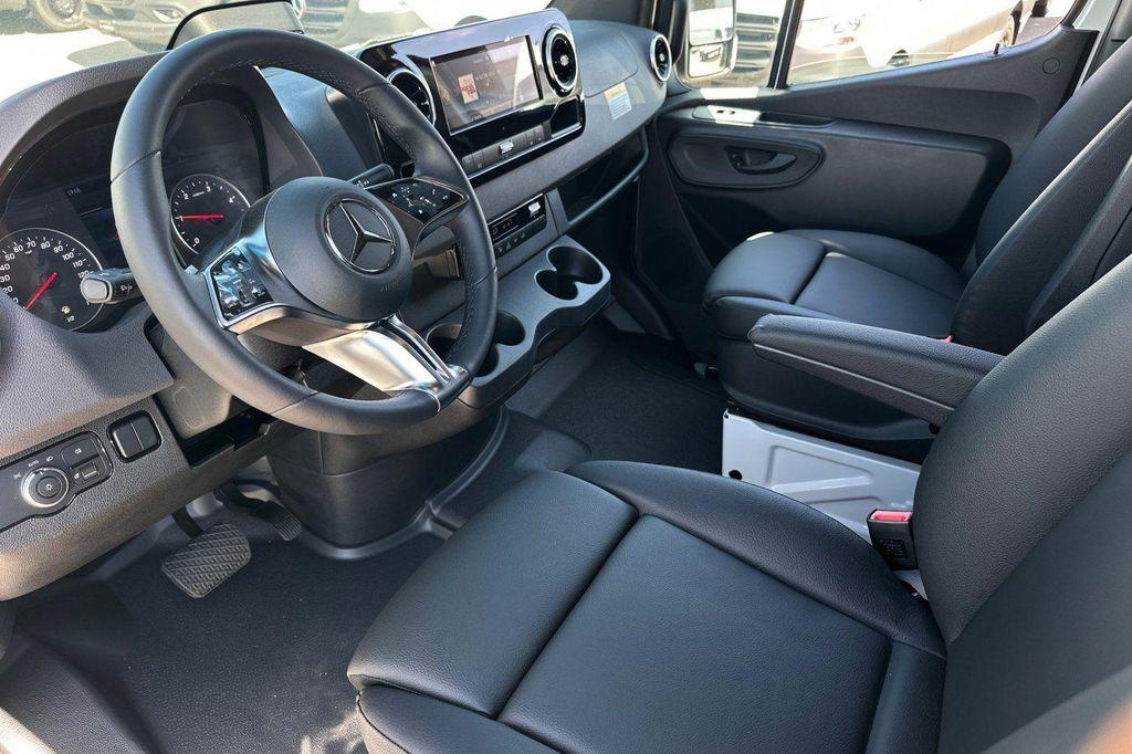 new 2025 Mercedes-Benz Sprinter 2500 car, priced at $67,106