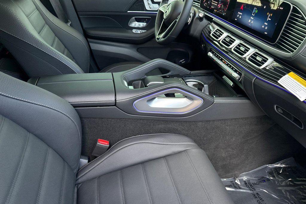 new 2026 Mercedes-Benz GLE 450 car, priced at $92,625