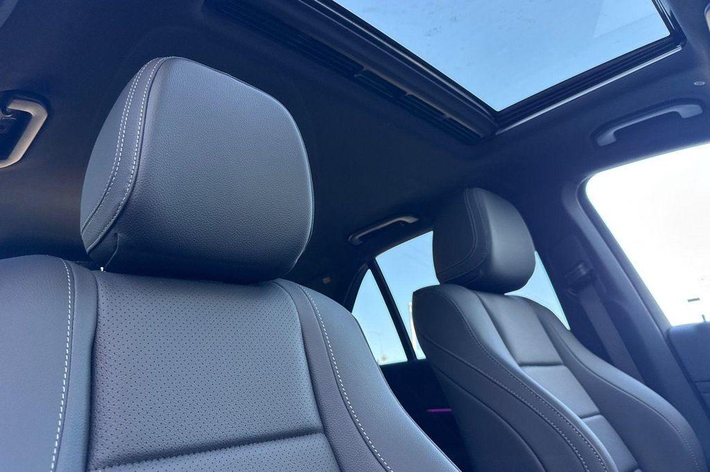 new 2026 Mercedes-Benz GLE 350 car, priced at $65,335