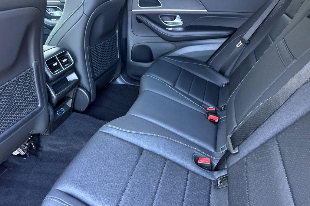 new 2026 Mercedes-Benz GLE 350 car, priced at $65,335