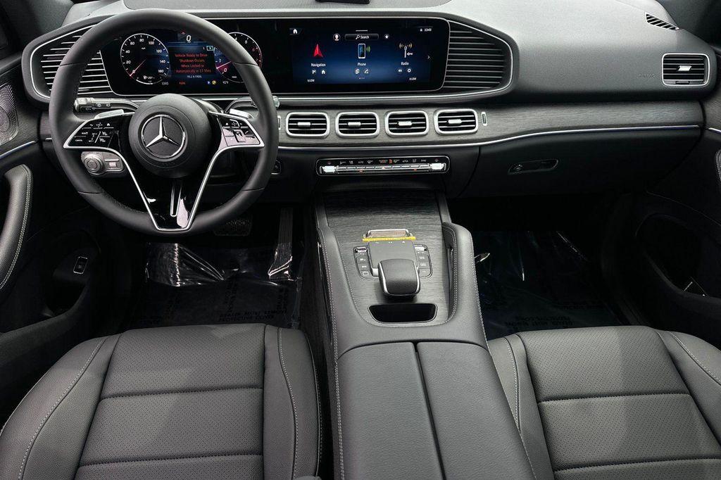 new 2026 Mercedes-Benz GLE 450 car, priced at $75,700