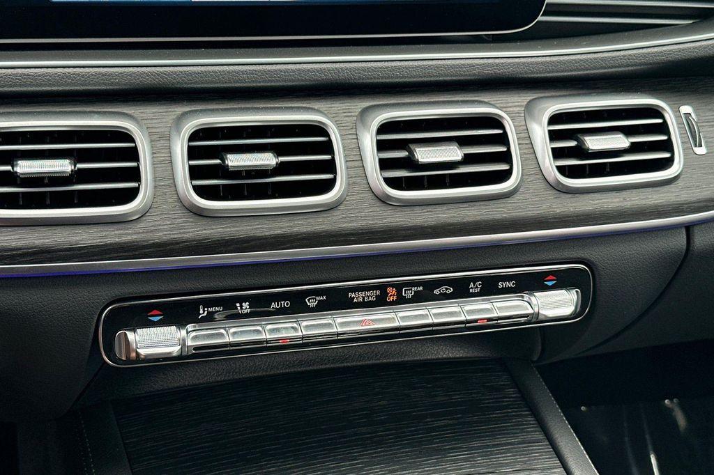 new 2026 Mercedes-Benz GLE 450 car, priced at $75,700