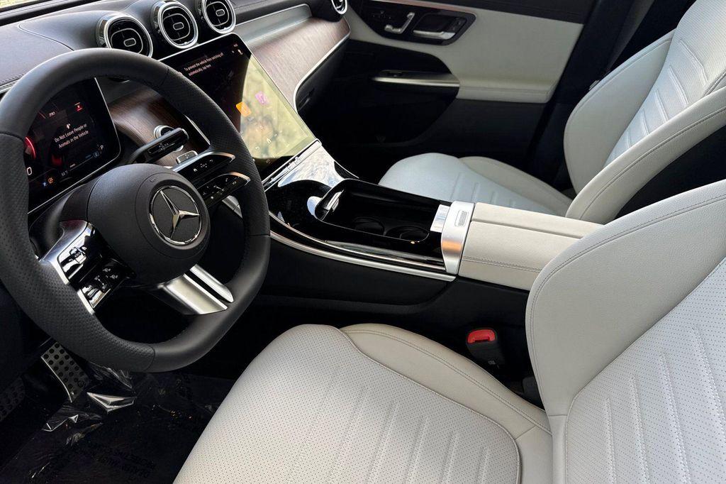 new 2025 Mercedes-Benz GLC 300 car, priced at $56,845