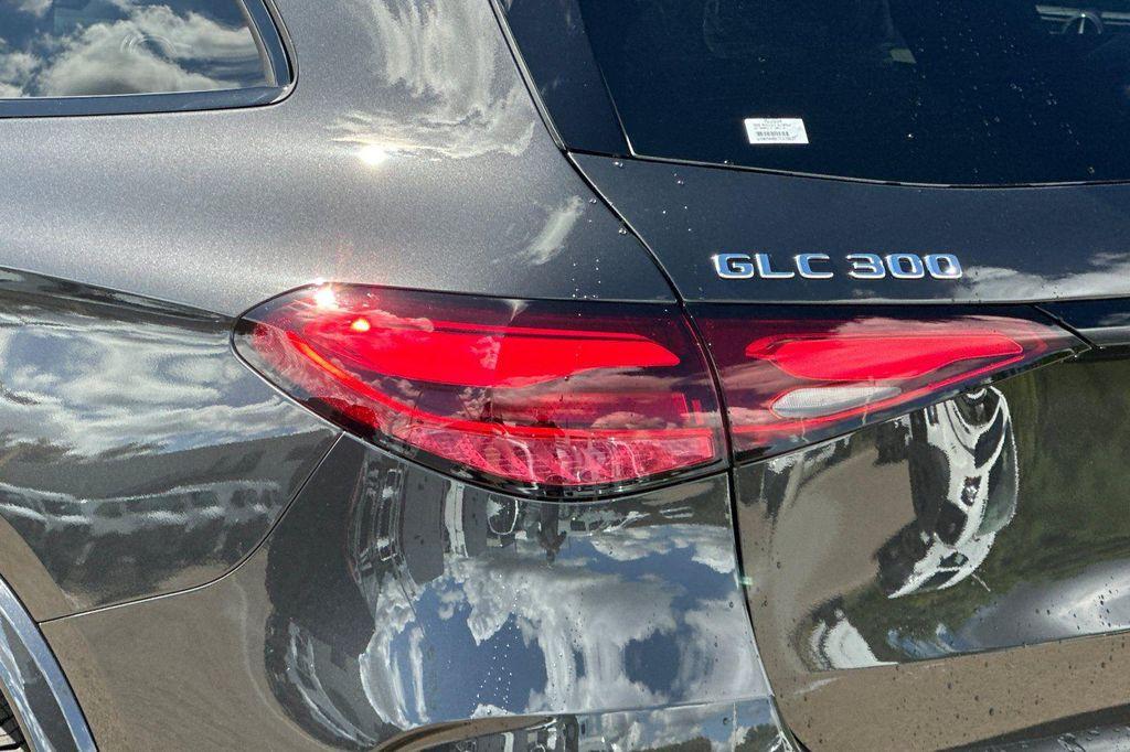 new 2026 Mercedes-Benz GLC 300 car, priced at $62,050