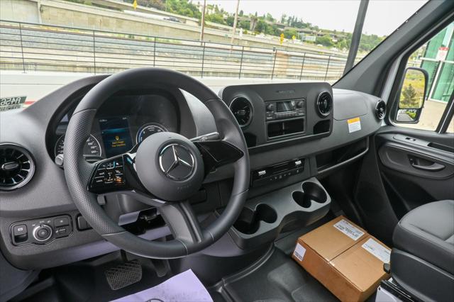 new 2024 Mercedes-Benz Sprinter 2500 car, priced at $82,418