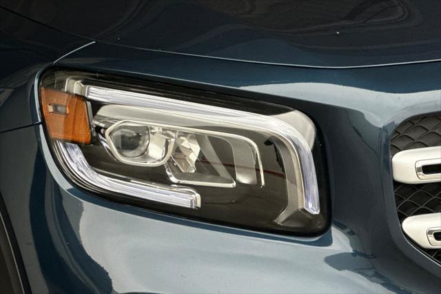 used 2022 Mercedes-Benz GLB 250 car, priced at $29,000