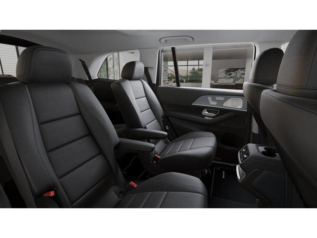 new 2025 Mercedes-Benz GLS 450 car, priced at $96,185