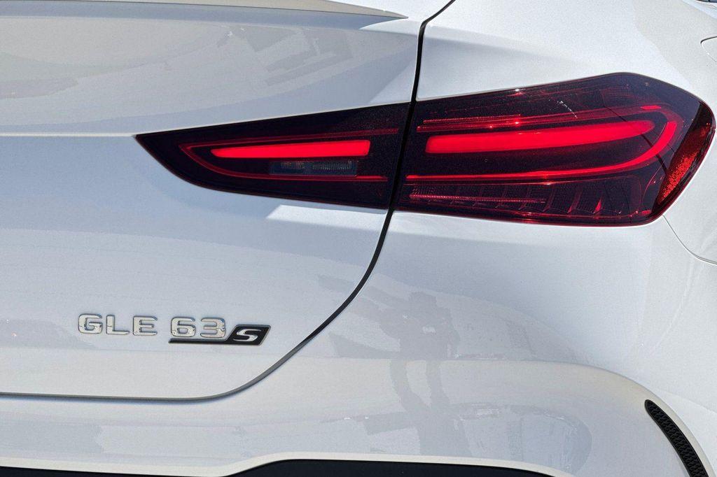 new 2026 Mercedes-Benz AMG GLE 63 car, priced at $137,355