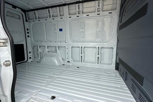 new 2025 Mercedes-Benz Sprinter 2500 car, priced at $65,782