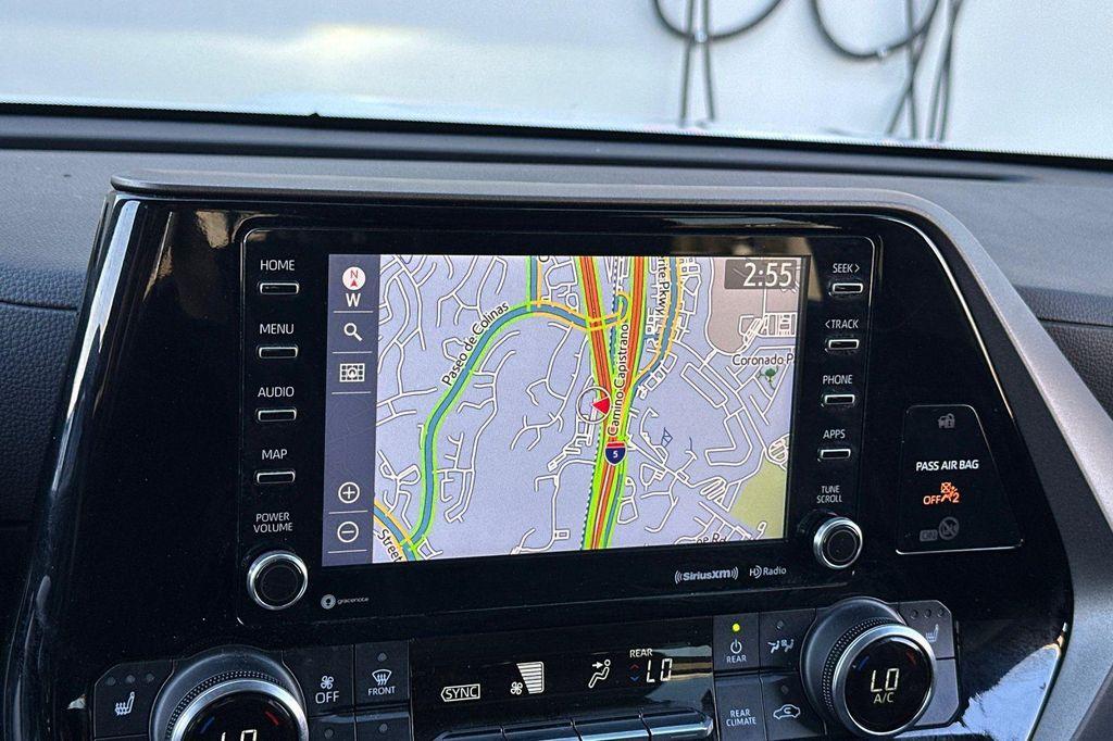 used 2022 Toyota Highlander car, priced at $33,800