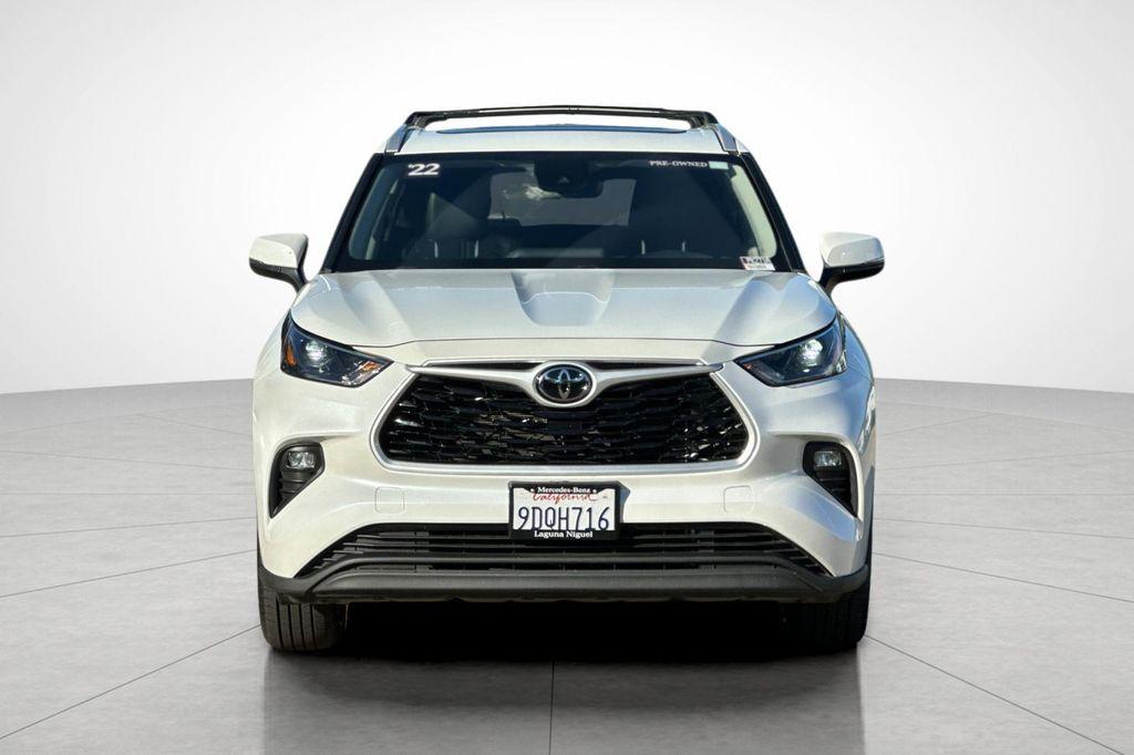 used 2022 Toyota Highlander car, priced at $33,800