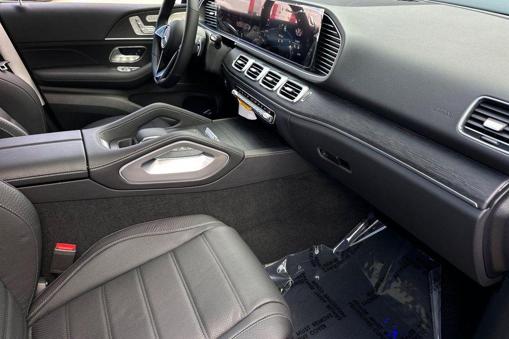 new 2026 Mercedes-Benz GLE 450 car, priced at $84,470