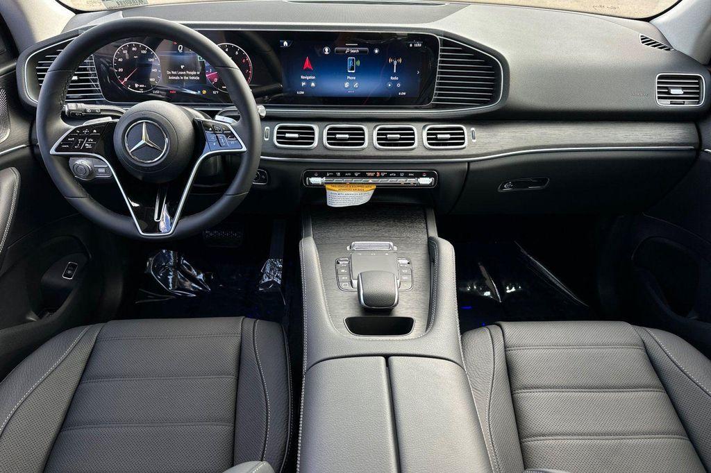new 2026 Mercedes-Benz GLE 450 car, priced at $84,470