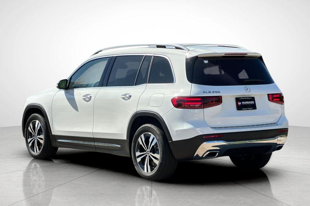 new 2025 Mercedes-Benz GLB 250 car, priced at $41,016