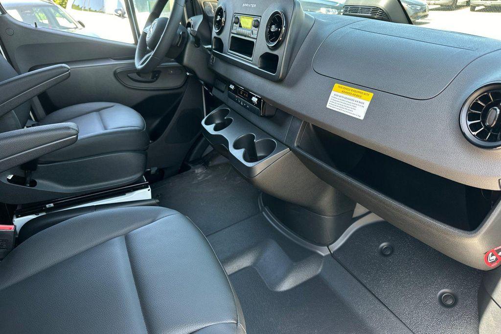 new 2025 Mercedes-Benz Sprinter 2500 car, priced at $58,979