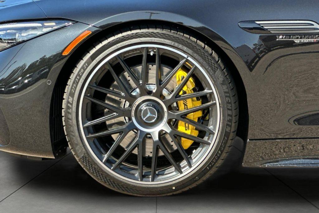 new 2026 Mercedes-Benz AMG SL 63 car, priced at $206,910