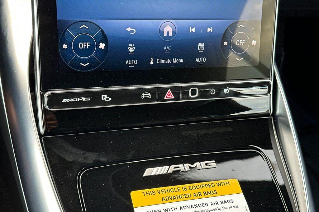 new 2026 Mercedes-Benz AMG SL 55 car, priced at $159,055